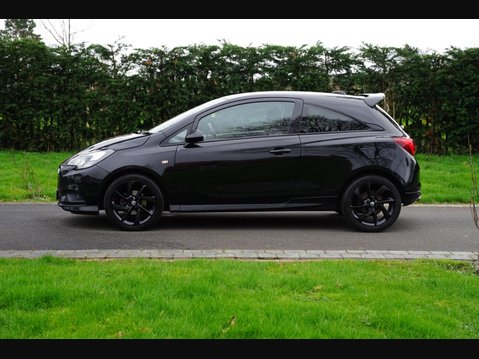Vauxhall Corsa 1.4i ecoTEC SRi VX Line Nav Black Euro 6 3dr 9