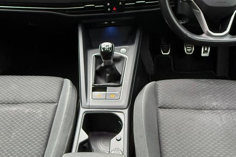 Volkswagen Golf ACTIVE TSI 23