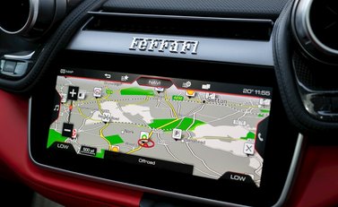 Ferrari GTC4 Lusso 17