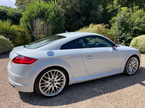 Audi TT 2.0 TFSI Coupe 3dr Petrol Manual quattro Euro 6 (s/s) (310 ps) 18