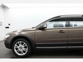 Volvo XC70 2.4 XC70 SE Luxury Nav D5 AWD Auto 4WD 5dr 9