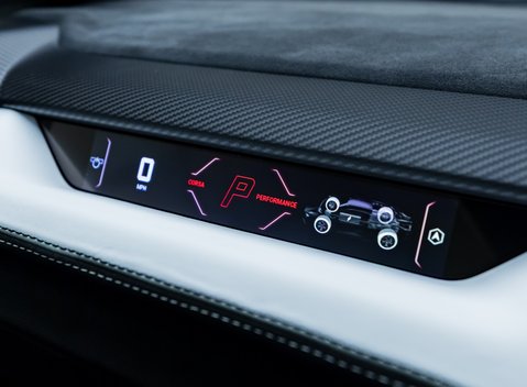 Lamborghini Revuelto 30