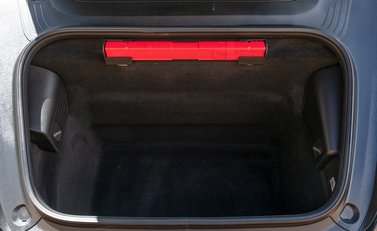 Porsche 911 (991.2) Targa 4 GTS 31