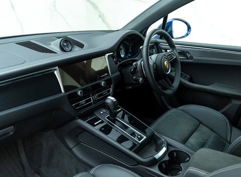 Porsche Macan GTS 15