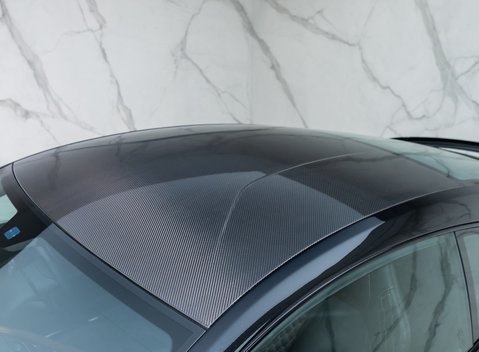 Aston Martin Vanquish S Ultimate 35