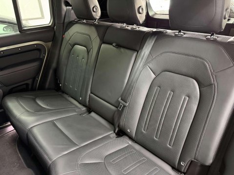 Land Rover Defender 3.0 P400 MHEV X SUV 5dr Petrol Auto 4WD Euro 6 (s/s) (400 ps) 45
