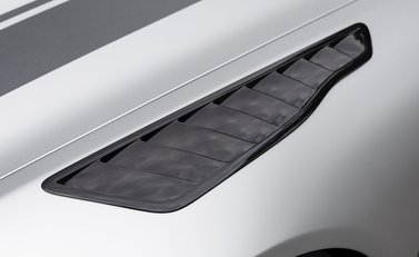 Mercedes-Benz AMG GT R GT R Pro 26