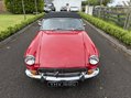 MG B ROADSTER 6