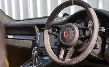 Porsche 911 (991.2) GT3 RS Weissach 11