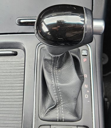 Kia Sorento CRDI KX-2 ISG AUTOMATIC,10 SERVICES! 7 SEATS! LEATHER,NAV,SENSORS 3