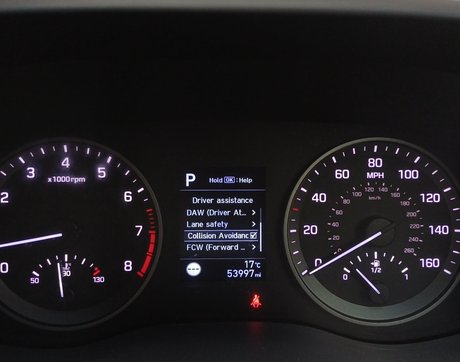 Hyundai TUCSON T-GDI SE NAV 28