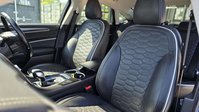 Ford Mondeo 2.0 TiVCT Vignale Saloon 4dr Petrol Hybrid CVT Euro 6 (s/s) (187 ps) 37