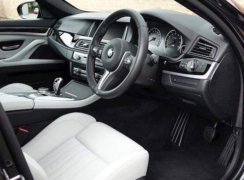 BMW M5 Competition Package 6