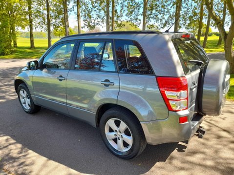 Suzuki Grand Vitara 2.4 VVT SZ4 4WD Euro 4 5dr 10
