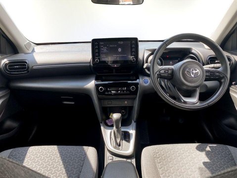 Toyota Yaris Cross 1.5 VVT-h Icon SUV 5dr Petrol Hybrid E-CVT Euro 6 (s/s) (116 ps) 20