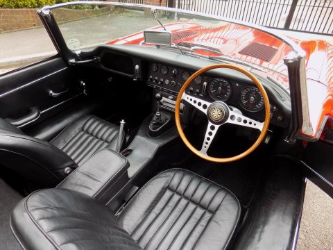 Jaguar E-Type S1½ 4.2 Roadster 62