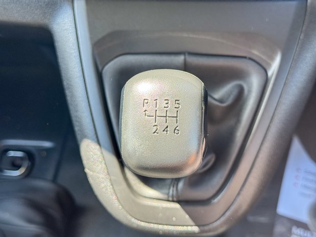 Toyota Proace LWB L2H1 Low Roof 145 Bhp 3100 Icon Air Con Sensors EURO 6 37