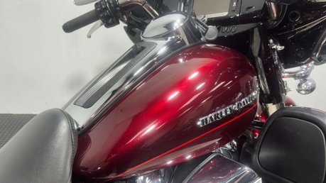 Harley-Davidson Touring 1745 FLHTK ELECTRA GLIDE ULTRA LIMITED 2018 28K MOT CRUISER 36