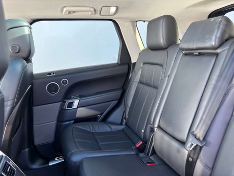 Land Rover Range Rover Sport 3.0 Range Rover Sport HSE Dynamic SDV6 Auto 4WD 5dr 72