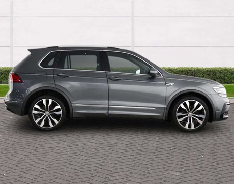 Volkswagen Tiguan 2.0 Tiguan R-Line Tech TDI Semi-Auto 5dr 2