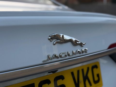 Jaguar XF 2.0d R-Sport Auto Euro 6 (s/s) 4dr 36
