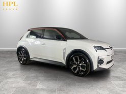Renault 5 comfort range 52kWh techno Hatchback 5dr Electric Auto (150 ps) 1 Owner -
