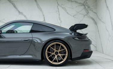 Porsche 911 GT3 (992) 43