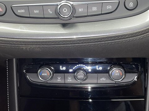 Vauxhall Grandland X 1.2 Turbo Griffin Edition SUV 5dr Petrol Manual Euro 6 (s/s) (130 ps) 28