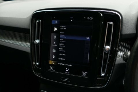 Volvo XC40 1.5 XC40 R-Design T4 Recharge Auto 5dr 34