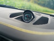 Porsche 911 TURBO S PDK 13