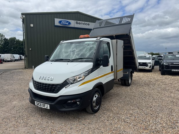 Iveco Daily Tipper MWB [SOLD MM] L2 350 Air Con Tow Bar EURO 6 3
