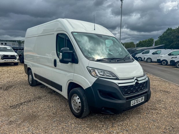 Citroen Relay MWB L2H2 [SOLD CR] Medium Roof Enterprise 35 Air Con Nav Sensors Tow Bar EU 4