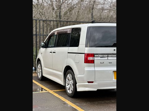 Mitsubishi Delica Roadest 42