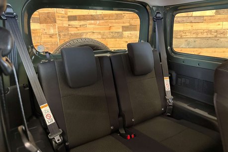 Suzuki Jimny 1.5 SZ5 SUV 3dr Petrol Auto ALLGRIP Euro 6 (101 ps) 36