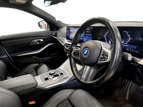 BMW 3 Series 2.0 330e 12kWh M Sport Saloon 4dr Petrol Plug-in Hybrid Auto Euro 6 (s/s) ( 12