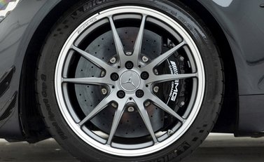 Mercedes-Benz AMG GT R GT R Pro 8