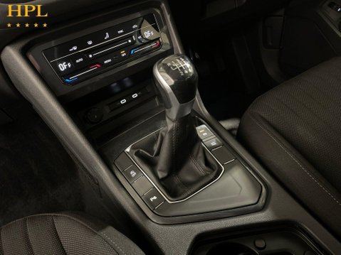 Volkswagen Tiguan Allspace 1.5 TSI Life SUV 5dr Petrol Manual Euro 6 (s/s) (150 ps) Bluetooth - DAB Ra 17
