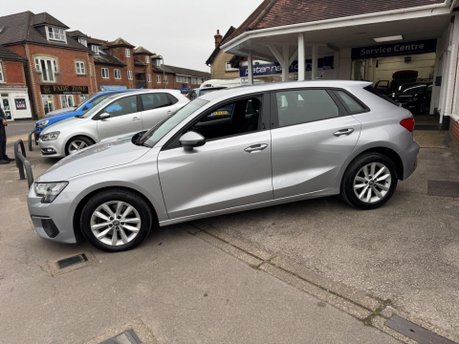 Audi A3 1.5 TFSI 35 Technik Sportback S Tronic Euro 6 (s/s) 5dr 4