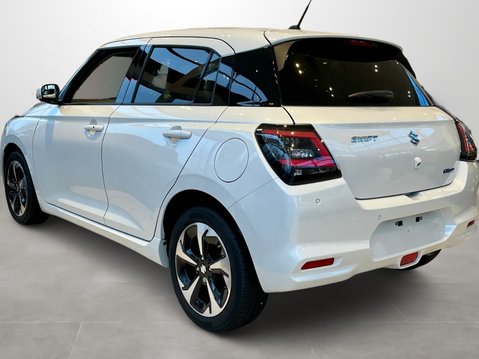 Suzuki Swift 1.2 Mild Hybrid Ultra 5dr 3