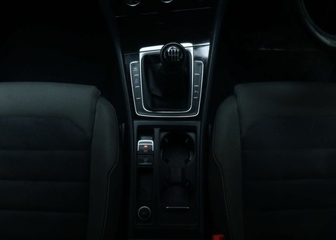 Volkswagen Golf 2.0 TDI BlueMotion Tech GT Hatchback 5dr Diesel Manual Euro 5 (s/s) (150 ps 19