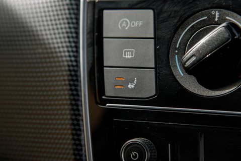 Volkswagen Up R-LINE 31