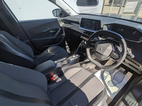 Peugeot 2008 ALLURE PREMIUM 12