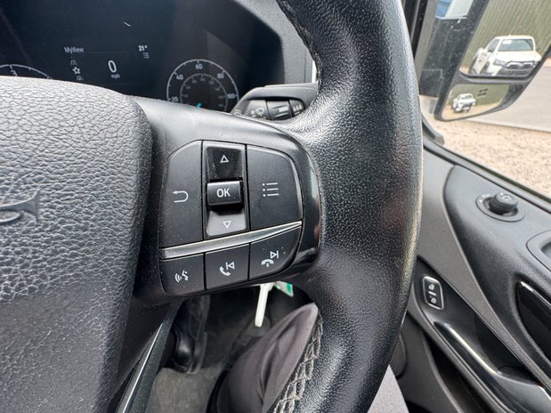Ford Transit Custom LWB L2H1 Low Roof Sport 280 Air Con Alloys Sensors Cam Tow Bar EURO 6 16