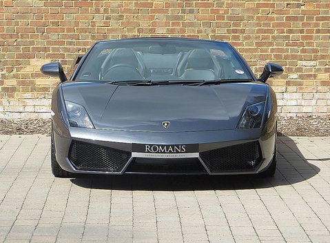 Lamborghini Gallardo LP 560-4 Spyder 2