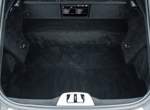 Ferrari 812 Superfast 27