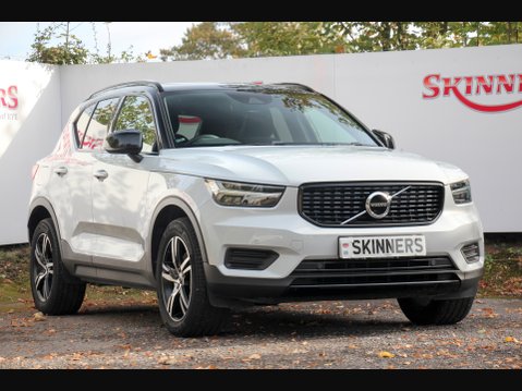 2021 Volvo XC40