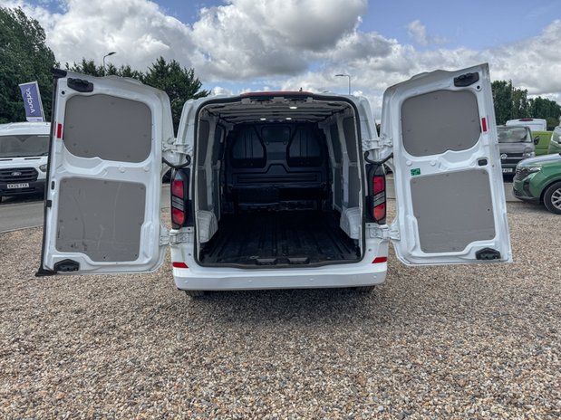 Ford Transit Custom LWB L2H1 Low Roof Limited 300 Air Con Cam Sensors EURO 6 8