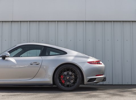 Porsche 911 (991.2) Carrera GTS 25