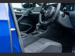 Volkswagen Golf 2.0 Golf R TSi 4Motion Semi-Auto 4WD 5dr 18