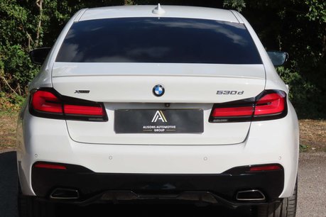 BMW 5 Series 3.0 530d MHT M Sport Saloon 4dr Diesel Hybrid Steptronic xDrive Euro 6 (s/s 5